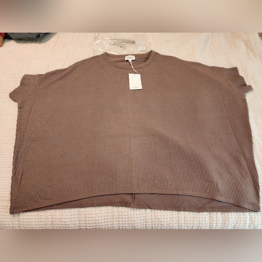 Andree By Unit Brown Short Sleeve Ridged Knit Top Oversized Fits Up To 3X NEW